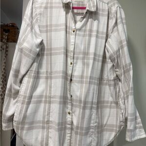 JACHS Girlfriend White and Gray Shirt